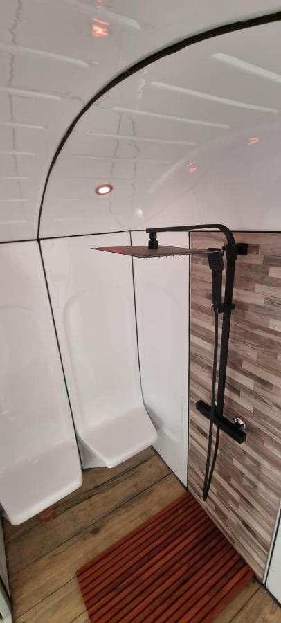 Studio Port Pin Vue Mer, Jacuzzi, Hammam, Parking Prives Cassis Exterior foto